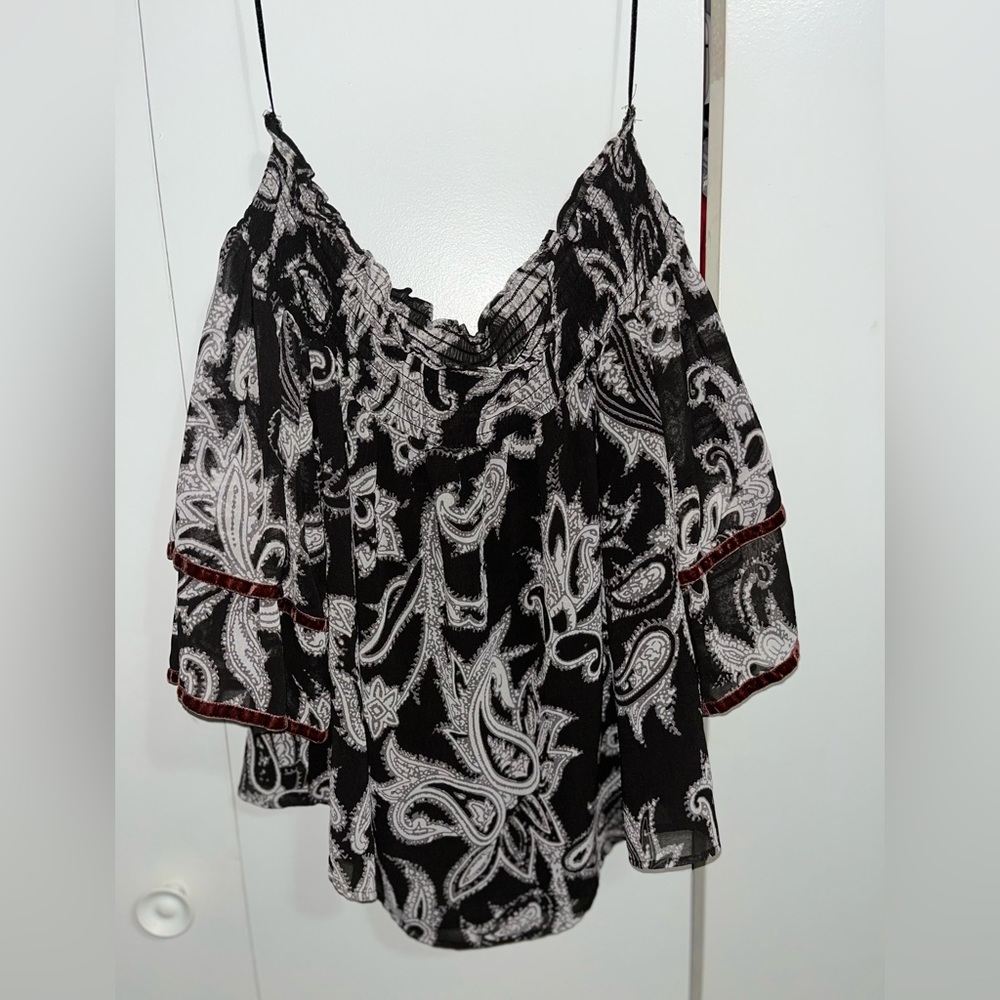 LOFT Off The Shoulder Crop Top SM